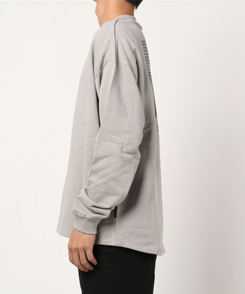 KANGOL（カンゴール）の「【KANGOL】バックスクエアプリントクルーネックロンT（スウェット・メンズ・ブラック/ベージュ/ピンク・M/L/XL）」の4枚目の写真