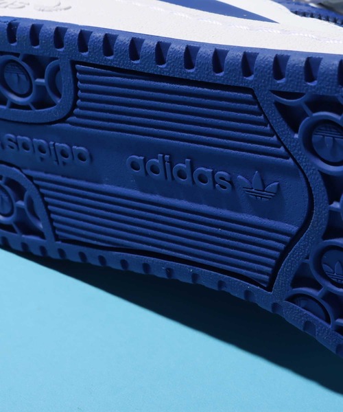 Adidas スニーカー Forum Low アディダス アディダス フォーラム ロー スニーカー Adidas アディダス のファッション