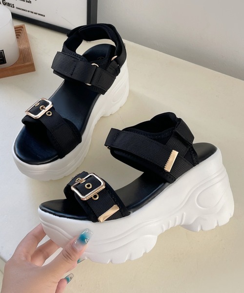 Shoes in Closet(シューズインクローゼット)の「+9.0㎝ 超軽量 厚底 スタイルアップソール ベルクロ スポーツサンダル 7474(サンダル・レディース・ブラック×ホワイト/ブラック×ブラック/アイボリー/ブラウン系その他/ベージュ/ピンクベージュ/ライトピンク・M/3L/L/LL/XS/S)」の18枚目の写真