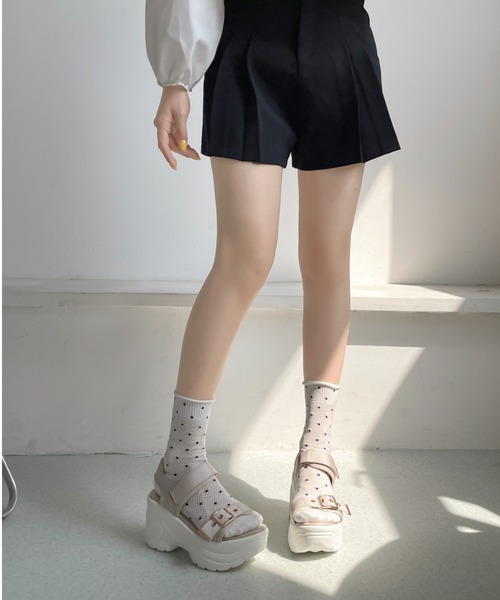 Shoes in Closet(シューズインクローゼット)の「【再入荷】+9.0㎝ 超軽量 厚底 スリムソール ゴールドアクセント スポーツ サンダル 7474(サンダル・レディース・ブラック×ホワイト/ブラック×ブラック/アイボリー/ブラウン系その他/ベージュ/ピンクベージュ/ライトピンク・M/3L/L/LL/XS/S)」の21枚目の写真