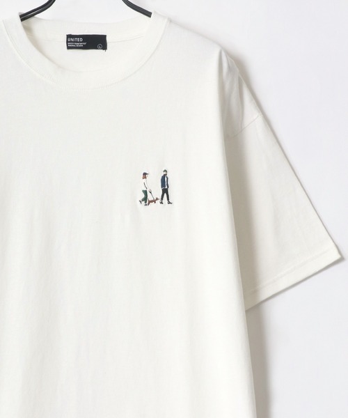 Lazar(ラザル)の「Couple Bicycle Walk ワンポイント 刺繍 ビッグシルエット Tシャツ(Tシャツ/カットソー・メンズ・ホワイト/ブラック/ベージュ/ブルー/グリーン/ミント/ホワイト系その他/ブルーグリーン・LL/M/L)」の2枚目の写真