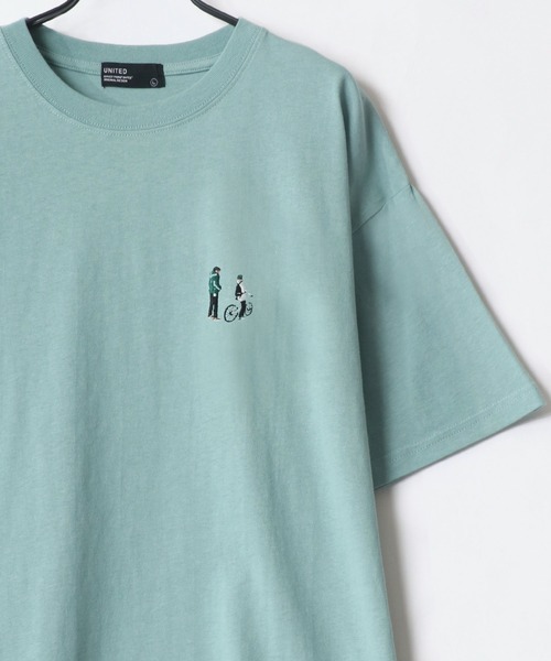 Lazar(ラザル)の「Couple Bicycle Walk ワンポイント 刺繍 ビッグシルエット Tシャツ(Tシャツ/カットソー・メンズ・ホワイト/ブラック/ベージュ/ブルー/グリーン/ミント/ホワイト系その他/ブルーグリーン・LL/M/L)」の6枚目の写真