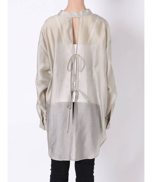 MERCURYDUO(マーキュリーデュオ)の「バックオープンリボンシャツ(シャツ/ブラウス・レディース・オフホワイト/ラベンダー/カーキ・FREE)」の17枚目の写真