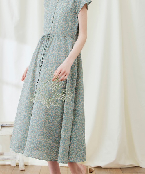 PRISTINE フラワープリントシャツワンピース美品 PRISTINE フラワープリントシャツワンピース美品 Calvaya レトロ