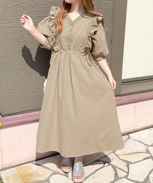 apres jour(アプレジュール)の「フリルレース使いワンピ【ZOZOTOWN限定アイテム】(ワンピース・レディース・ブラック/ベージュ/アイボリー・X-LARGE/フリー)」の3枚目の写真