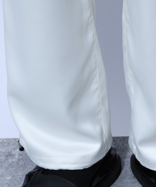 HARE（ハレ）の「サテンカーゴパンツ(HARE)（カーゴパンツ・メンズ・オフホワイト/ブラック・MEDIUM/SMALL）」の17枚目の写真