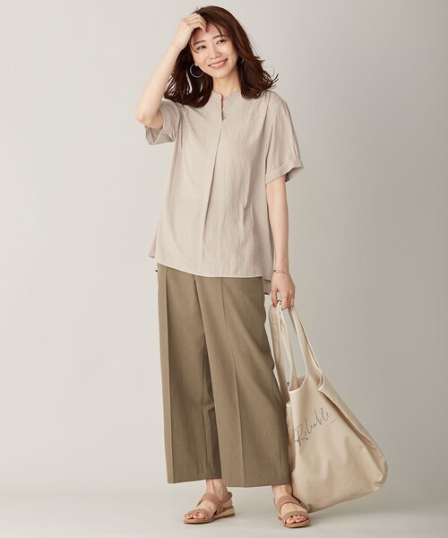 J.PRESS Ladies（J.プレス レディス）の「【WEB限定・洗える・イージーケア】MEMORIAジャカード ブラウス（シャツ/ブラウス・レディース・ベージュ系/ネイビー系/ダルブルー系・XS）」の4枚目の写真