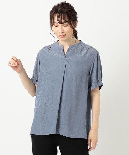 J.PRESS Ladies（J.プレス レディス）の「【WEB限定・洗える・イージーケア】MEMORIAジャカード ブラウス（シャツ/ブラウス・レディース・ベージュ系/ネイビー系/ダルブルー系・XS）」の10枚目の写真