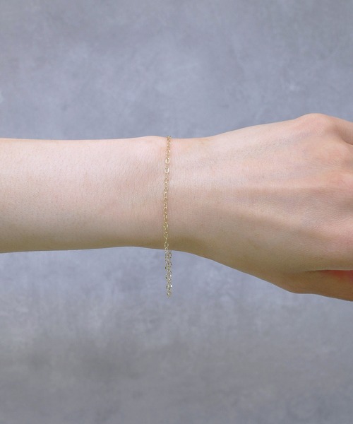 ISOLATION（アイソレーション）の「【ISOLATION / アイソレーション】K10YG Petal Chain Bracelet / ペタルチェーンブレスレット（ブレスレット・レディース・ゴールド・16cm）」の11枚目の写真