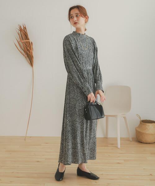 SENSE OF PLACE by URBAN RESEARCH（センスオブプレイスバイアーバンリサーチ）の「甲深ソフトフラットシューズ（パンプス・レディース・ブラウン/シルバー/アイボリー/ブラック・LARGE/MEDIUM/SMALL）」の8枚目の写真