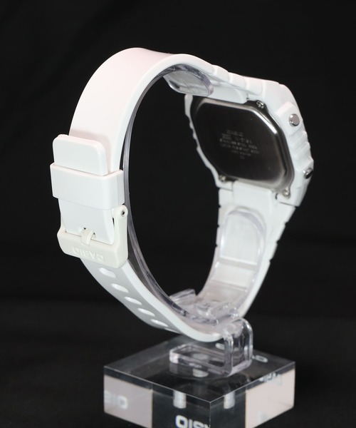 CASIO(カシオ)の「CASIO Collection / W-215H-7AJH(デジタル腕時計・メンズ・ホワイト×ブラック・FREE)」の4枚目の写真