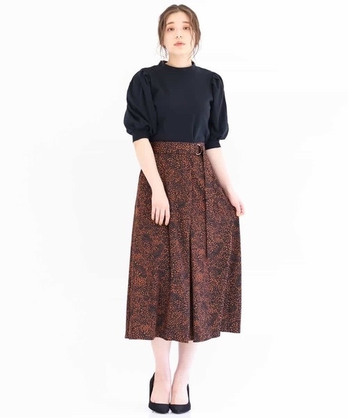 MK MICHEL KLEIN（エムケーミッシェルクラン）の「ボリュームスリーブ カットソー/洗える（Tシャツ/カットソー・レディース・ブラック/グリーン/グレイッシュベージュ・38）」の19枚目の写真