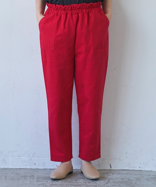 Libra Cue（リブラ キュー）の「リラックスコットンテーパードパンツ（その他パンツ・レディース・ブラック/レッド/グリーン/アイボリー・FREE）」の10枚目の写真