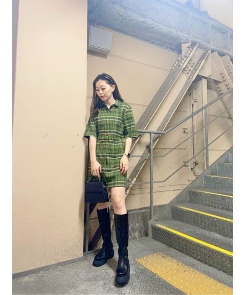 SLY（スライ）の「COLOR PLAID BACK GATHER S/OP バックギャザー ショート ワンピース（ワンピース・レディース・ブラック系その他2/グリーン系その他2/パープル系その他・1/2）」の20枚目の写真