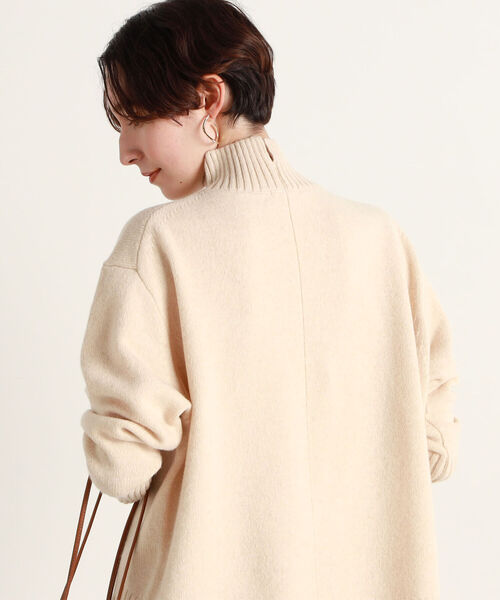 NOLLEY’S（ノーリーズ）の「◇【WEB限定カラーあり】MUSICハイネックプルオーバーニット（ニット/セーター・レディース・アイボリー/ベージュ/ライトグリーン/ブルー/ライトブルー/サックスブルー/ラベンダー/ベビーピンク/ピンク系その他/オレンジ/ホワイト系その他/ピンク系その他2/グレー系その他・38）」の16枚目の写真