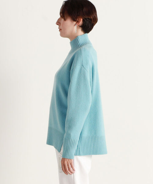 NOLLEY’S（ノーリーズ）の「◇【WEB限定カラーあり】MUSICハイネックプルオーバーニット（ニット/セーター・レディース・アイボリー/ベージュ/ライトグリーン/ブルー/ライトブルー/サックスブルー/ラベンダー/ベビーピンク/ピンク系その他/オレンジ/ホワイト系その他/ピンク系その他2/グレー系その他・38）」の20枚目の写真