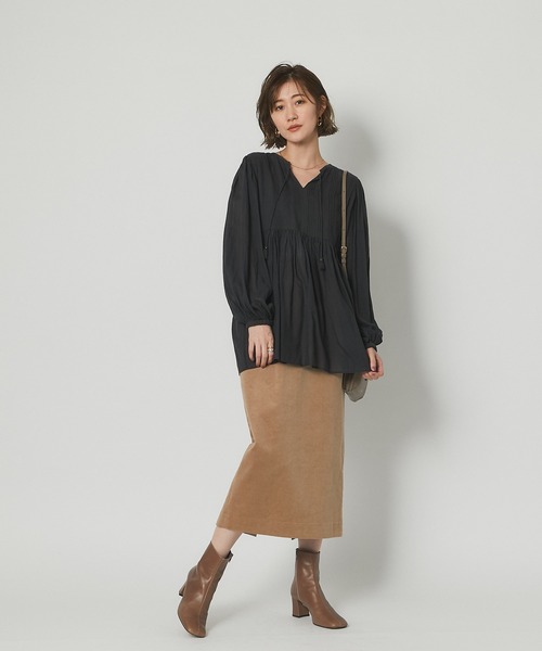 RIVE DROITE（リヴドロワ）の「細見えもキレイ見えも叶う　コーデュロイナロースカート（スカート・レディース・ベージュ/オフホワイト/カーキ・38/36）」の19枚目の写真