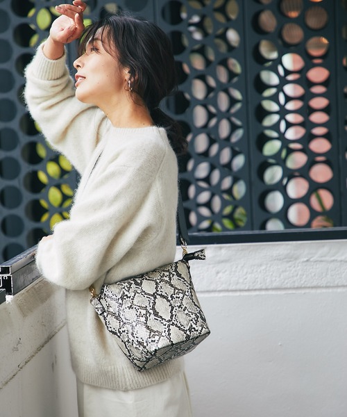 RIVE DROITE（リヴドロワ）の「細見えもキレイ見えも叶う　コーデュロイナロースカート（スカート・レディース・ベージュ/オフホワイト/カーキ・38/36）」の8枚目の写真