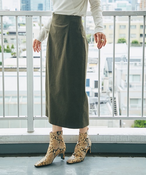 RIVE DROITE（リヴドロワ）の「細見えもキレイ見えも叶う　コーデュロイナロースカート（スカート・レディース・ベージュ/オフホワイト/カーキ・38/36）」の12枚目の写真