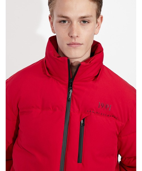 ARMANI EXCHANGE(アルマーニエクスチェンジ)の「【A|X アルマーニ エクスチェンジ】≪30周年記念アイテム≫1991&ロゴ パファーブルゾン フーディ(リサイクルポリエステル)(ブルゾン・メンズ・レッド系その他/ホワイト・X-SMALL/X-LARGE/MEDIUM/LARGE/SMALL)」の5枚目の写真