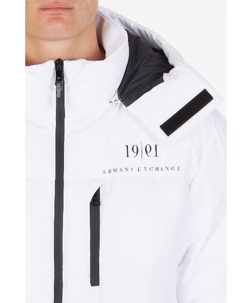 ARMANI EXCHANGE(アルマーニエクスチェンジ)の「【A|X アルマーニ エクスチェンジ】≪30周年記念アイテム≫1991&ロゴ パファーブルゾン フーディ(リサイクルポリエステル)(ブルゾン・メンズ・レッド系その他/ホワイト・X-SMALL/X-LARGE/MEDIUM/LARGE/SMALL)」の12枚目の写真