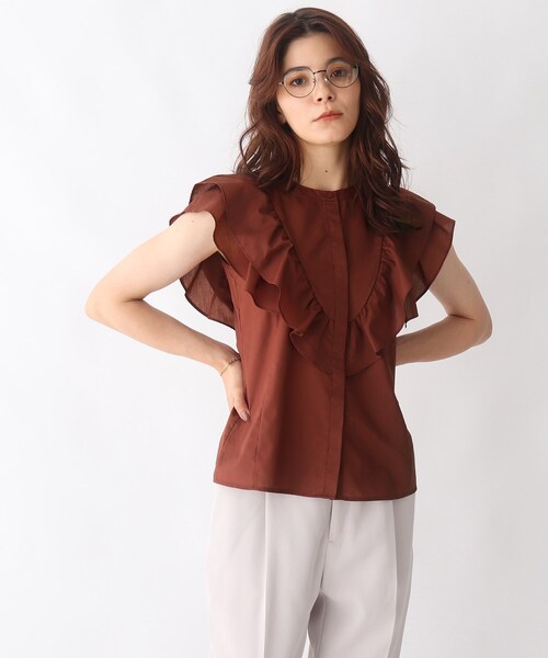 AG by aquagirl(エージーバイアクアガール)の「◆ショルダーフリル比翼ブラウス【WEB限定サイズ】(シャツ/ブラウス・レディース・ブラック/ライトグリーン/ダークブラウン・36/38/40)」の2枚目の写真