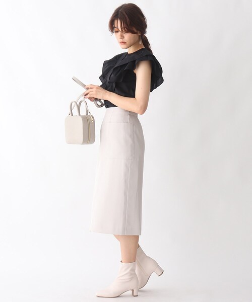 AG by aquagirl(エージーバイアクアガール)の「◆ショルダーフリル比翼ブラウス【WEB限定サイズ】(シャツ/ブラウス・レディース・ブラック/ライトグリーン/ダークブラウン・36/38/40)」の15枚目の写真