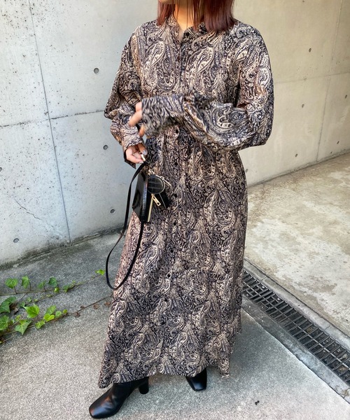 DouDou（ドゥドゥ）の「フラワープリントワンピース（ワンピース・レディース・ブラック/ブラック系その他・FREE）」の5枚目の写真