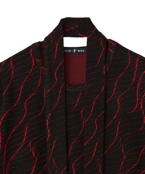NO ID.(ノーアイディ)の「mlt3585-スヌード付ヘムラウンドロンT(Tシャツ/カットソー・メンズ・レッド/グリーン/ホワイト・2/1)」の16枚目の写真