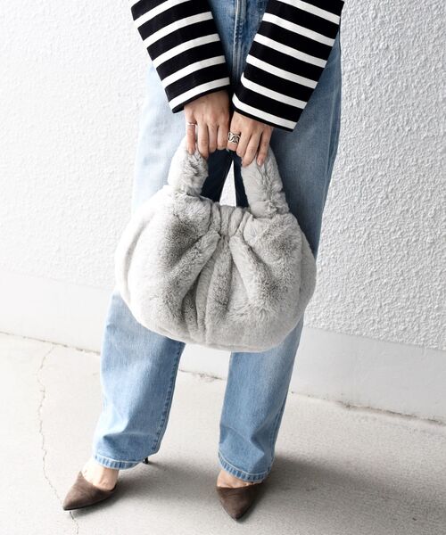 【SHIPS別注】VIOLAd’ORO:フェイクファーワンハンドルバッグ