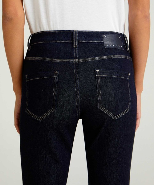 SISLEY（シスレー）の「ストレッチスキニーデニムパンツ(PAPEETE)（デニムパンツ・レディース・ダークインディゴブルー・27inch/26inch/25inch/28inch）」の7枚目の写真