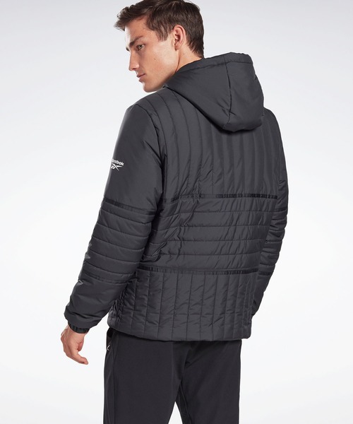 Reebok(リーボック)の「アウターウェア コア パッディド ジャケット / Outerwear Core Padded Jacket(ダウンジャケット/コート・メンズ・ブラック/ネイビー・MEDIUM/XX-LARGE/LARGE/XXX-LARGE/X-LARGE/SMALL)」の7枚目の写真