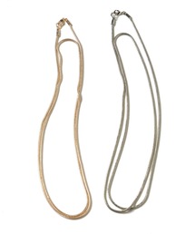 ロングチェーンネックレス