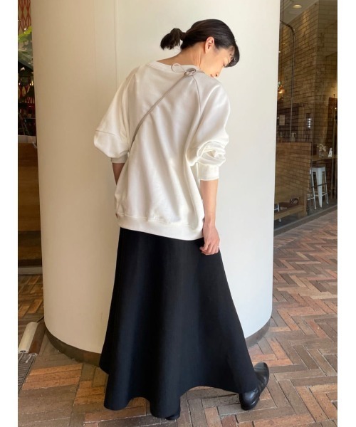 BEARDSLEY（ビアズリー）の「袖ボリュームトレーナー（Tシャツ/カットソー・レディース・ホワイト/ネイビー・FREE）」の5枚目の写真