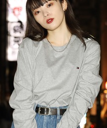 TOMMY HILFIGER（トミーヒルフィガー）の「TOMMY HILFIGER トミー ヒルフィガー Tシャツ・カットソー メンズ アパレル 長袖 ロンT 綿 無地 ロゴ ワンポイント（Tシャツ/カットソー）」