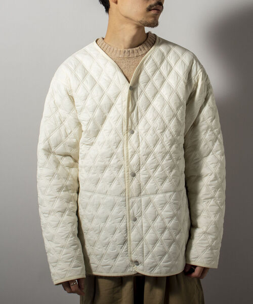 GLOSTER（グロスター）の「【GLOSTER/グロスター】PUFFER WARM JACKET 中綿ジャケット（ブルゾン・メンズ・オフホワイト/ブラック/オリーブ・MEDIUM/LARGE）」の16枚目の写真