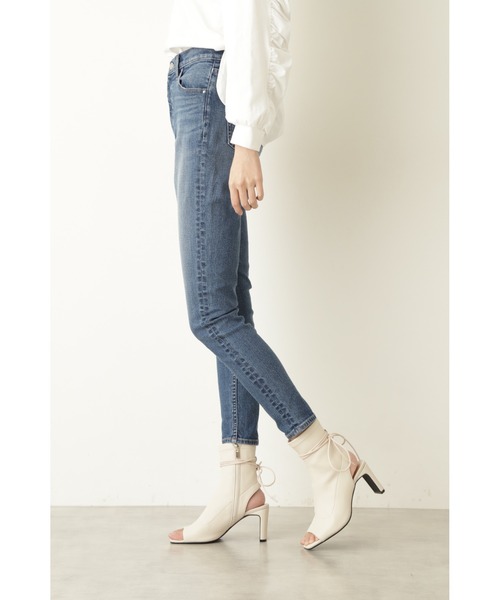 JILL STUART（ジルスチュアート）の「◆メノールデニムパンツ（デニムパンツ・レディース・ブルー/ネイビー・2/0/4）」の6枚目の写真