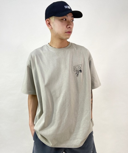 DC(ディーシー)の「DC/ディーシー ワイドフィット バックプリントTシャツ DST221025(Tシャツ/カットソー・メンズ・ブラック/ホワイト/ベージュ・M/XL/L/2XL)」の20枚目の写真