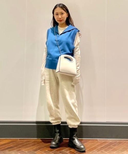 Ray BEAMS（レイビームス）の「Ray BEAMS / ビッグ カラー ハーフ ジップ ベスト（ベスト・レディース・イエロー/ロイヤルブルー/ナチュラル・ONE SIZE）」の17枚目の写真