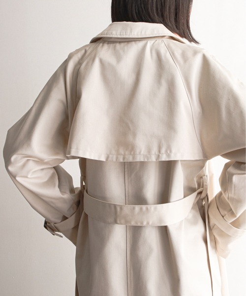 feepur（フェピュール）の「ロングトレンチコート（トレンチコート・レディース・ベージュ/アイボリー・SMALL/MEDIUM）」の13枚目の写真