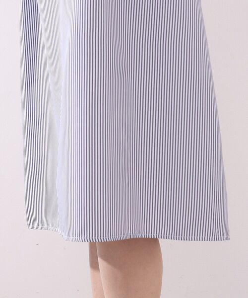 DRESKIP(ドレスキップ)の「◆【2点セット】ニットベスト×チュニックシャツワンピース(ワンピース・レディース・ブラック/グリーン/サンドベージュ・02/03)」の11枚目の写真