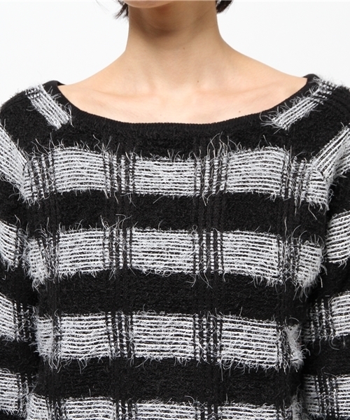 OUTLET（アウトレット）の「【CAPRICIEUX LE'MAGE】フェザーヤーンチェックプルオーバー（ニット/セーター・レディース・ブラック/ネイビー・FREE）」の6枚目の写真