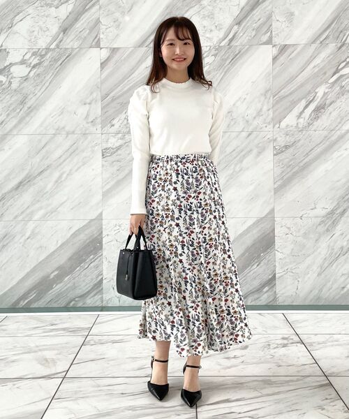 index（インデックス）の「◆ランダムリブハイネックトップス【WEB限定サイズ】（ニット/セーター・レディース・ホワイト系/イエロー系その他/ネイビー・36/38/40/42）」の17枚目の写真