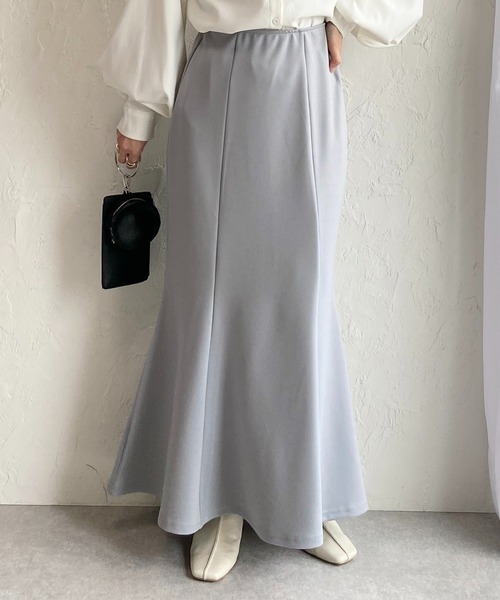 She's Closet(シーズクローゼット)の「ハイウエスト縦切り替え裾フレアロングポンチマーメイドスカート(スカート・レディース・ブラック/ブルー/グリーン/アイボリー/グレイッシュベージュ・FREE)」の5枚目の写真