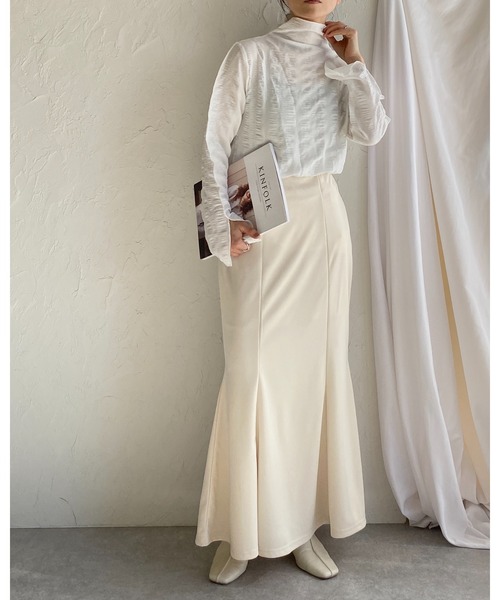 She's Closet(シーズクローゼット)の「ハイウエスト縦切り替え裾フレアロングポンチマーメイドスカート(スカート・レディース・ブラック/ブルー/グリーン/アイボリー/グレイッシュベージュ・FREE)」の6枚目の写真