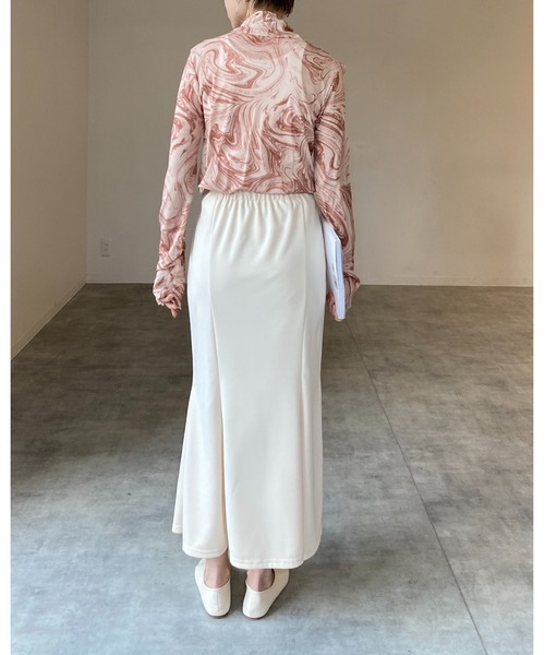 She's Closet(シーズクローゼット)の「ハイウエスト縦切り替え裾フレアロングポンチマーメイドスカート(スカート・レディース・ブラック/ブルー/グリーン/アイボリー/グレイッシュベージュ・FREE)」の8枚目の写真