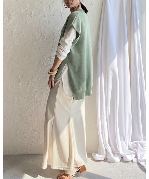 She's Closet(シーズクローゼット)の「ハイウエスト縦切り替え裾フレアロングポンチマーメイドスカート(スカート・レディース・ブラック/ブルー/グリーン/アイボリー/グレイッシュベージュ・FREE)」の17枚目の写真