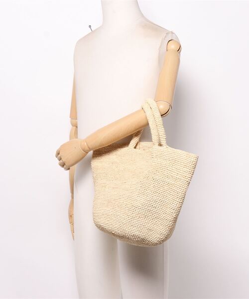 Sans Arcidet(サンアルシデ)の「【Sans Arcidet/サンアルシデ】かごバック ラフィア 麻 ジュート(かごバッグ・レディース・ベージュ/ナチュラル/グレイッシュベージュ・FREE)」の7枚目の写真