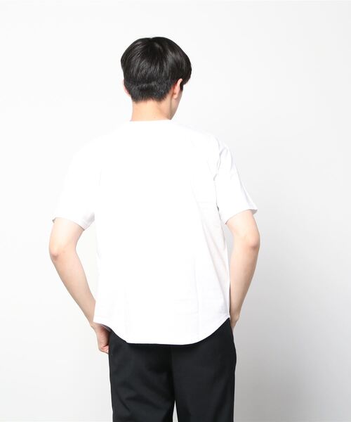Hombre Nino(オンブレニーニョ)の「Hombre Nino FRUIT OF THE LOOM 2PACK TEE HN0221-CT0002(Tシャツ/カットソー・メンズ・ホワイト/ブラック・MEDIUM/LARGE/X-LARGE)」の4枚目の写真