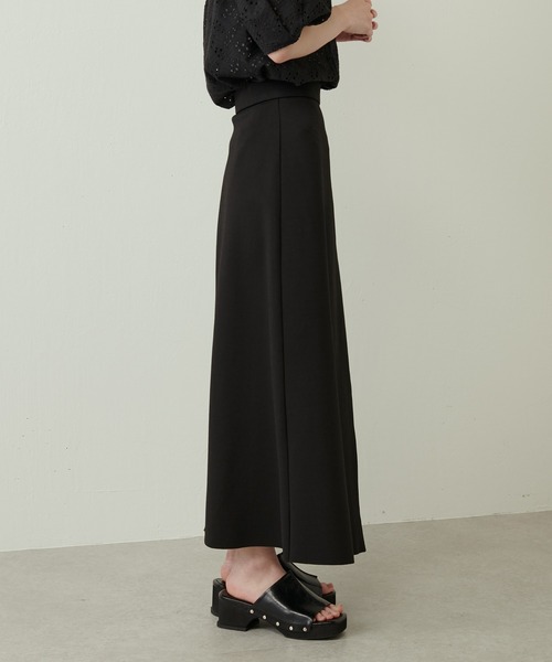 Lui's（ルイス）の「ダブルクロスアシメフレアスカート（スカート・レディース・ブラック/ブルー/ピンク・FREE）」の9枚目の写真